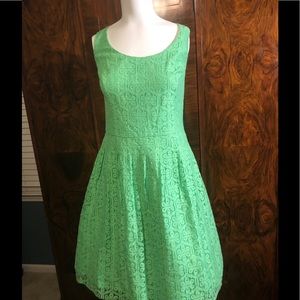 Lilly Pulitzer green lace posey dress